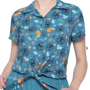 Disney Hot Topic Encanto Cartoon Cropped Blouse Plus Size 1 Tie-Front Button-Up